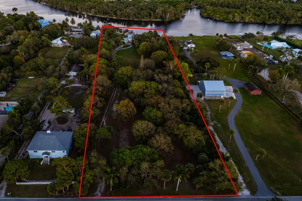 $3,750,000 | 5855 Southwest Mapp Road, Palm City, FL 34990