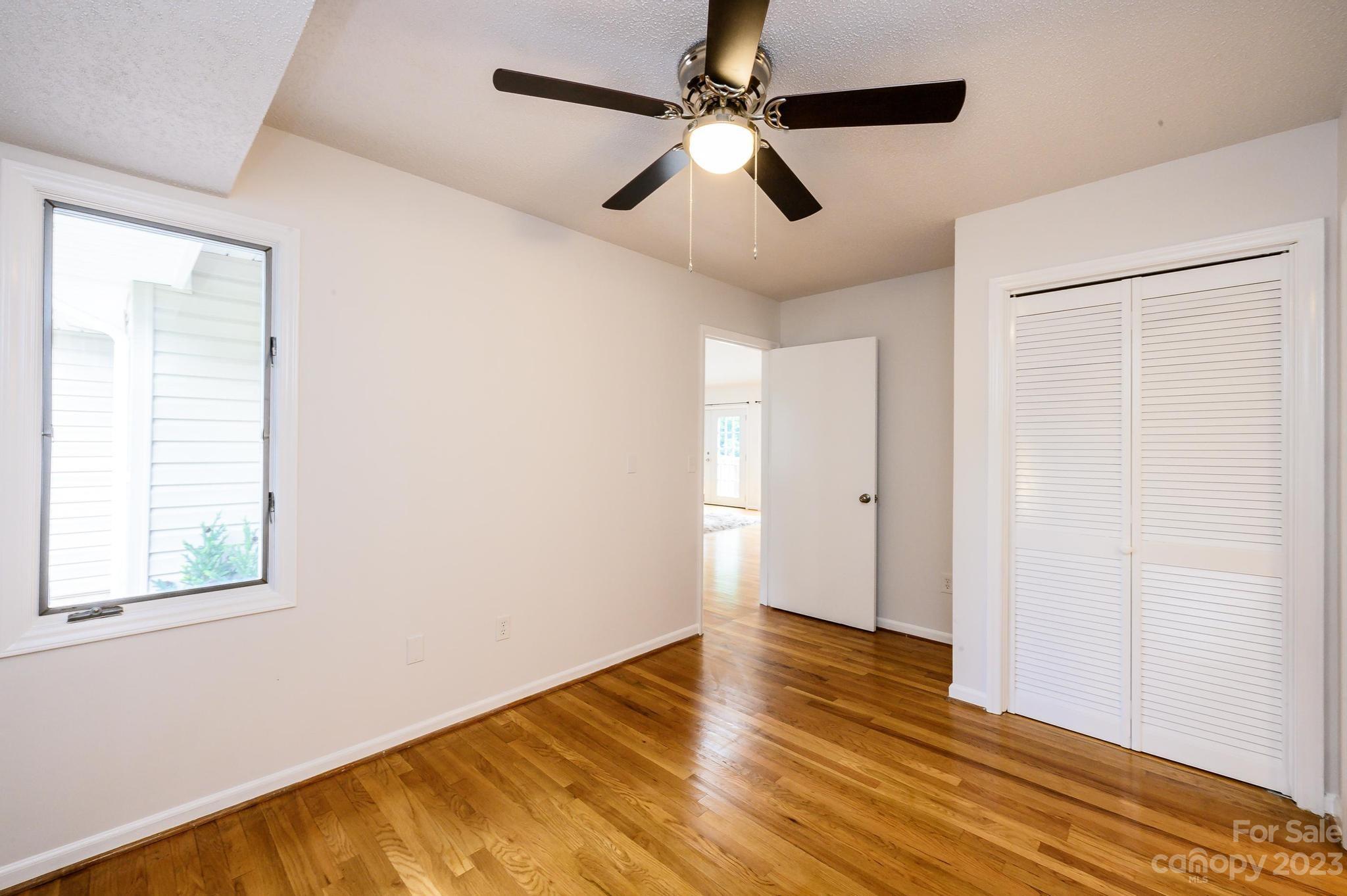 6011 Willowbottom Road Hickory, NC 28602 - Photo 34 of 44 Gallery Image 34