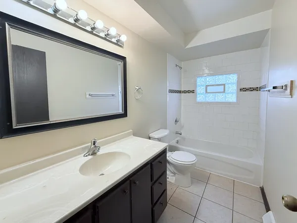 $238,000 | 19816 Orchard Avenue, Lynwood, IL 60411