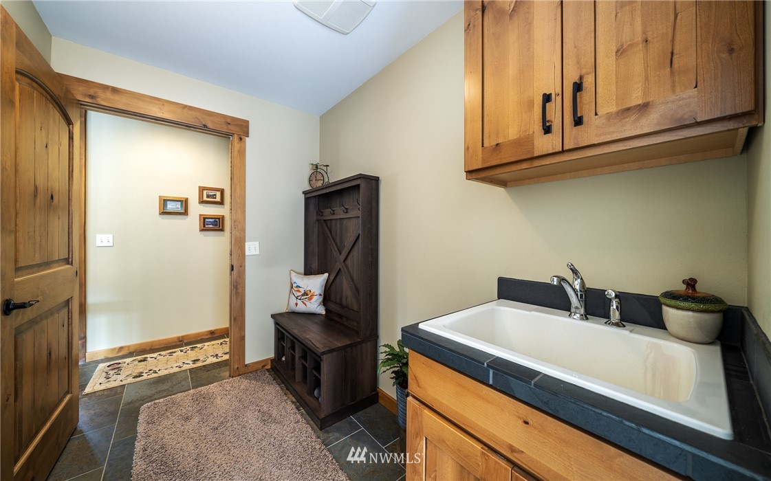 100 Pheasant Spring Road Chelan, WA 98816 - Photo 36 of 39 Gallery Image 36