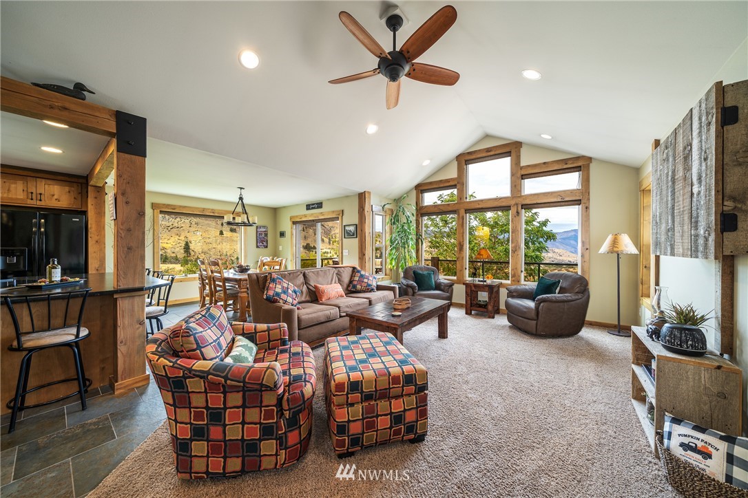 100 Pheasant Spring Road Chelan, WA 98816 - Photo 8 of 39 Gallery Image 8