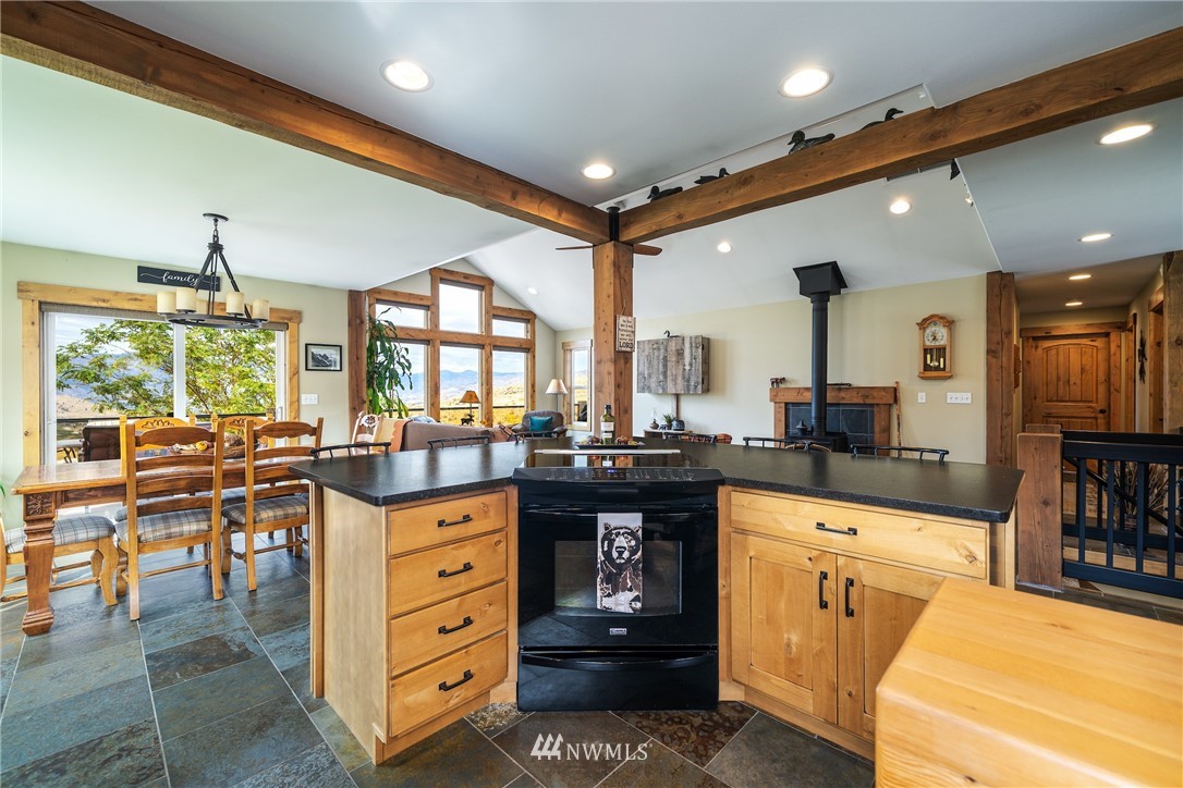 100 Pheasant Spring Road Chelan, WA 98816 - Photo 10 of 39 Gallery Image 10