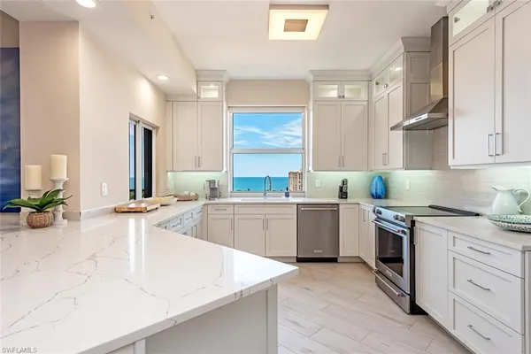 $14,000 | 400 Flagship Drive, Unit 1002, Naples, FL 34108