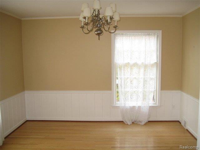 1027 Whittier Road Grosse Pointe, MI 48230 - Photo 9 of 25 MIMLS31033122D