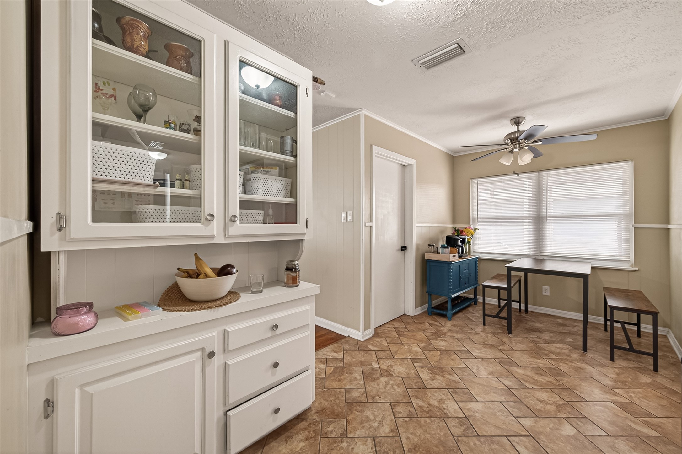 207 Eldridge Road Sugar Land, TX 77478 - Photo 9 of 28