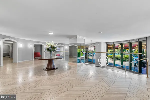 $2,500 | 8340 Greensboro Drive, Unit 409, McLean, VA 22102