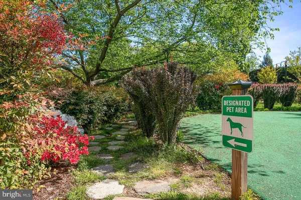 $2,500 | 8340 Greensboro Drive, Unit 409, McLean, VA 22102