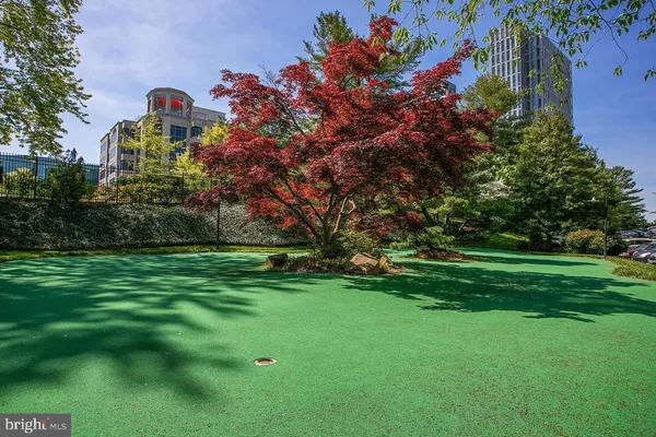 $2,500 | 8340 Greensboro Drive, Unit 409, McLean, VA 22102