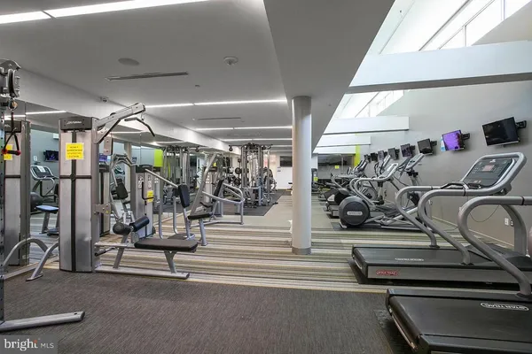 $2,500 | 8340 Greensboro Drive, Unit 409, McLean, VA 22102