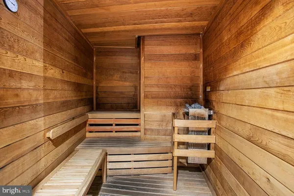 $2,500 | 8340 Greensboro Drive, Unit 409, McLean, VA 22102