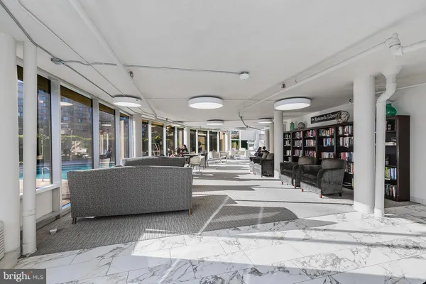 $2,500 | 8340 Greensboro Drive, Unit 409, McLean, VA 22102