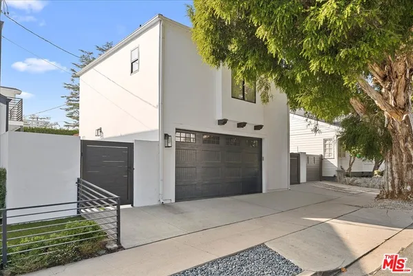 $3,300 | 721 Beloit Avenue, Los Angeles, CA 90049