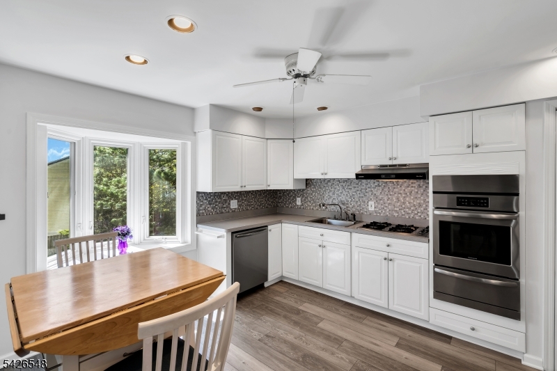 63 Ronald Terrace Springfield, NJ 07081 - Photo 11 of 30