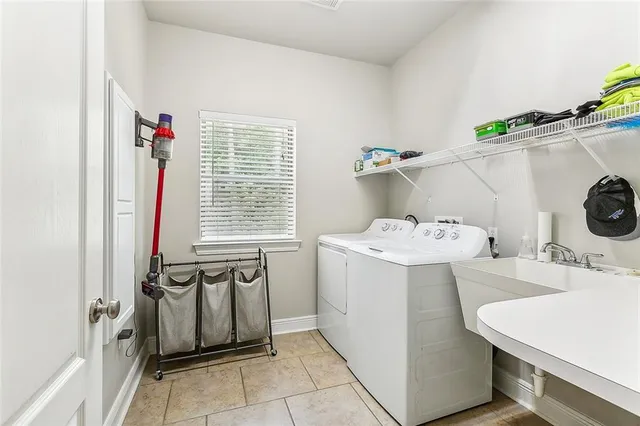 $2,400 | 13316 Riverlake Drive, Covington, LA 70435