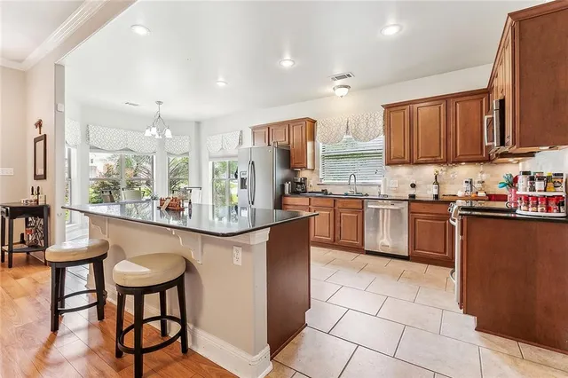 $2,400 | 13316 Riverlake Drive, Covington, LA 70435