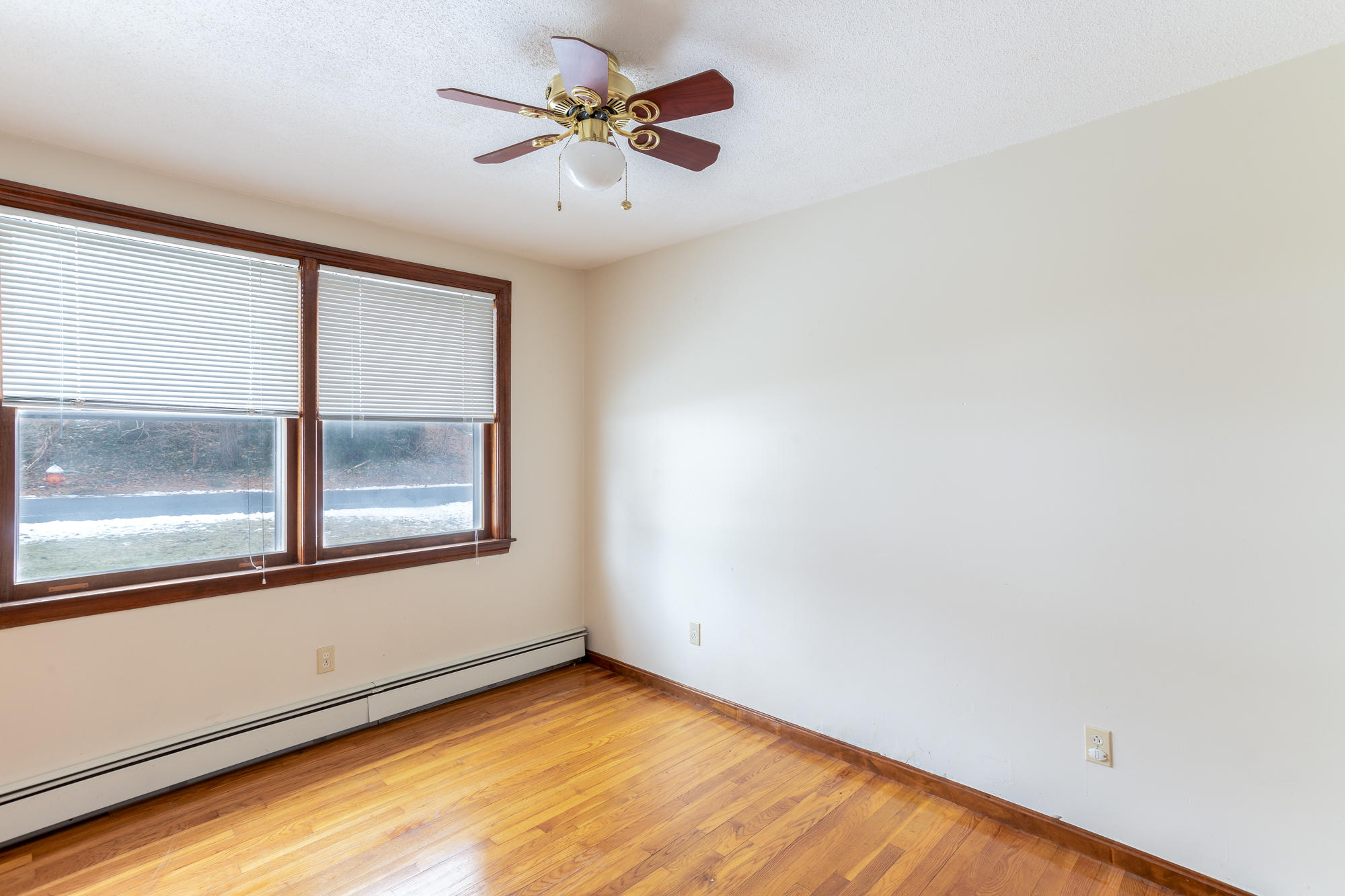43 Cranberry Road Buzzards Bay, MA 02532 - Photo 21 of 22 HLaCavaPhotography-17