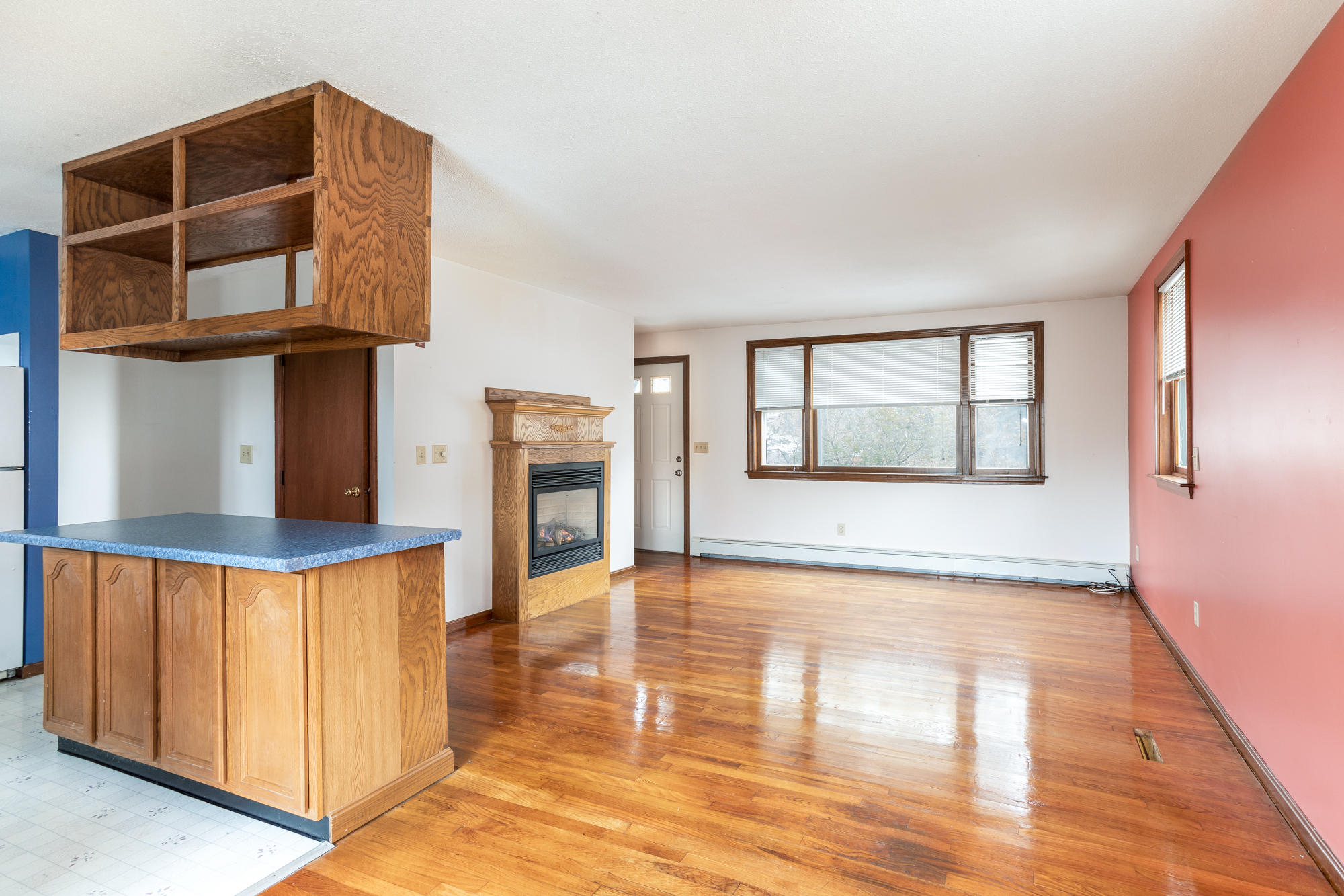 43 Cranberry Road Buzzards Bay, MA 02532 - Photo 5 of 22 HLaCavaPhotography-5