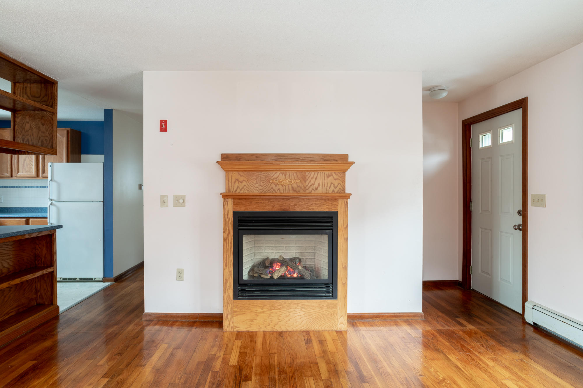 43 Cranberry Road Buzzards Bay, MA 02532 - Photo 6 of 22 HLaCavaPhotography-6