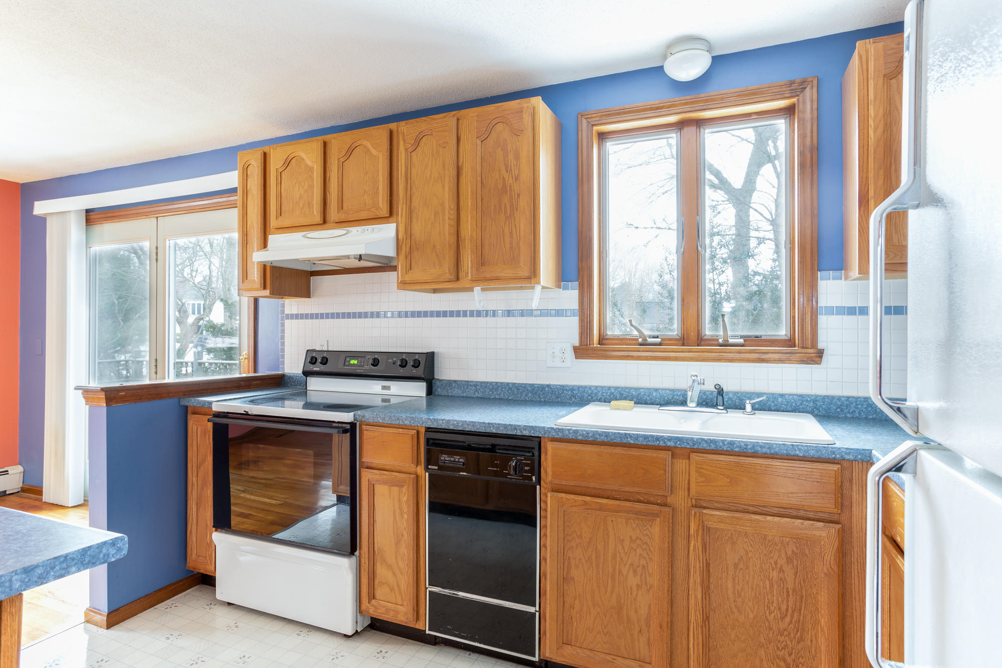 43 Cranberry Road Buzzards Bay, MA 02532 - Photo 10 of 22 HLaCavaPhotography-10