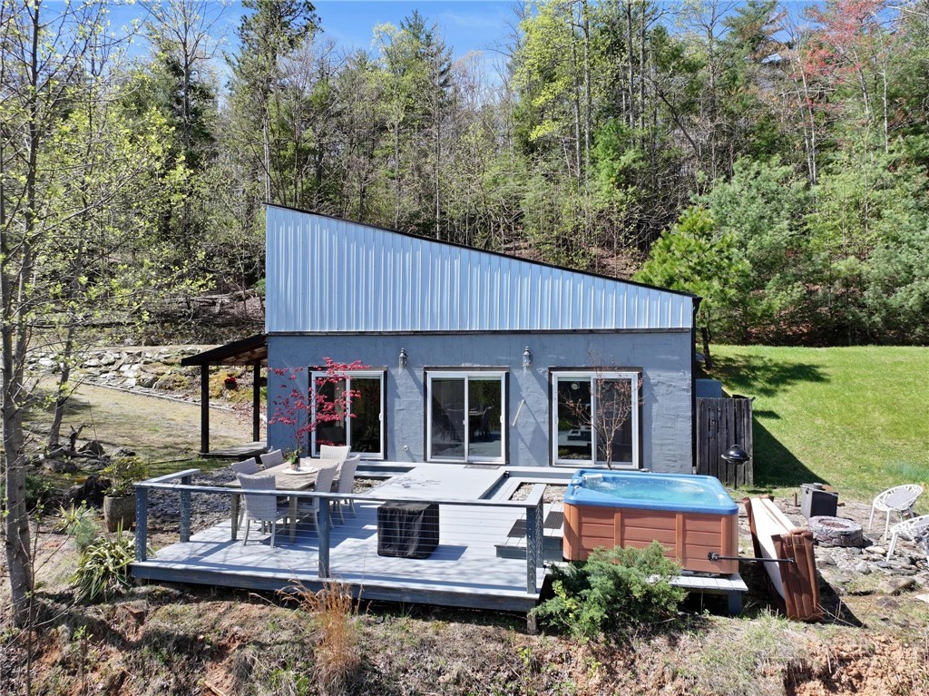 3086 Summit Road Purlear, NC 28665 - Photo 20 of 31