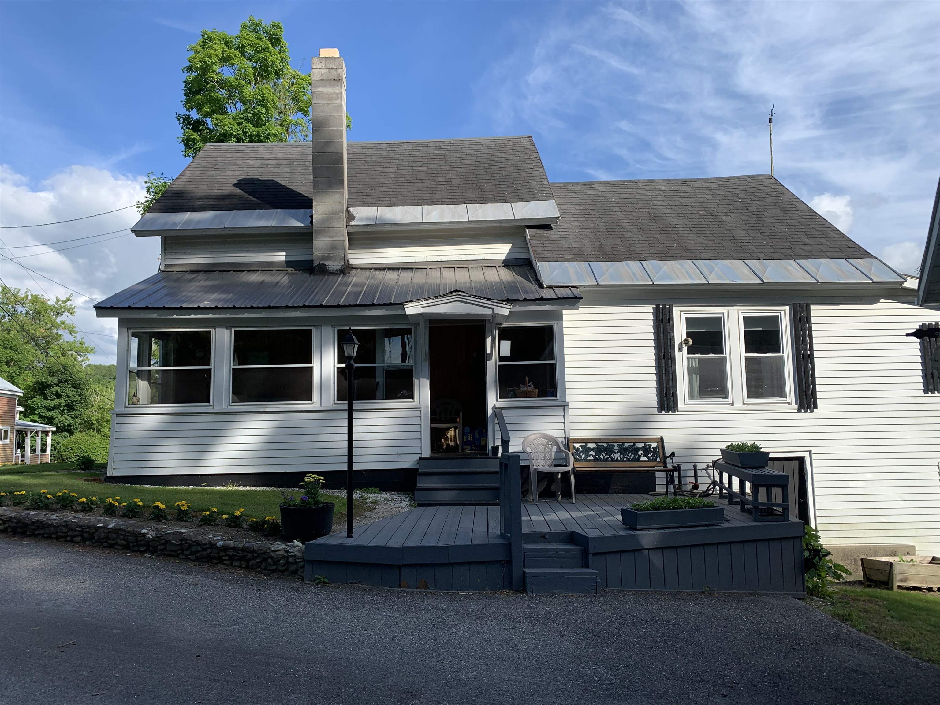 69 Maple Street Brandon, VT 05733 - Photo 4 of 40 Gallery Image 4