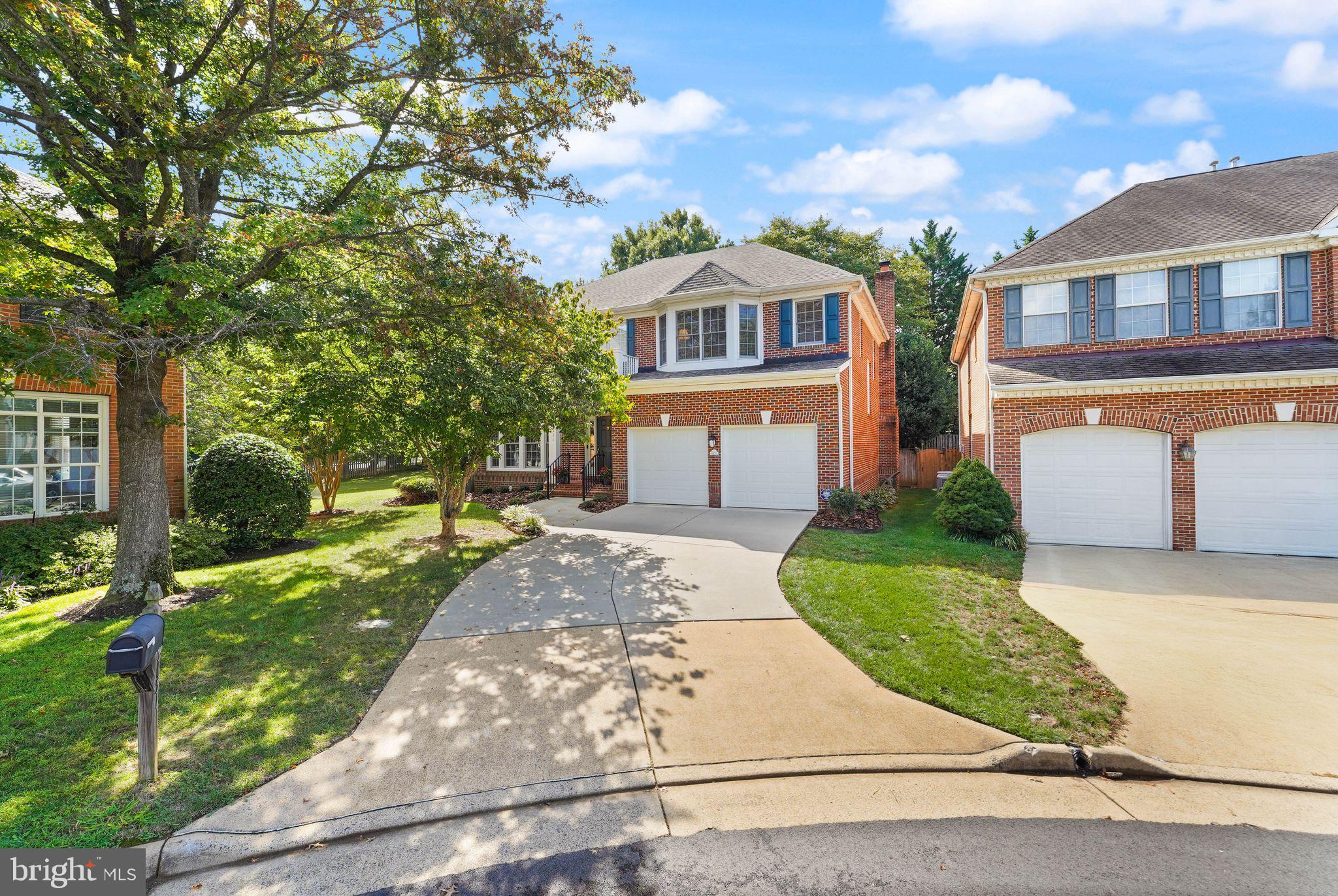 6651 Avignon Boulevard Falls Church, VA 22043 - Photo 3 of 51 a front view of a house with a yard