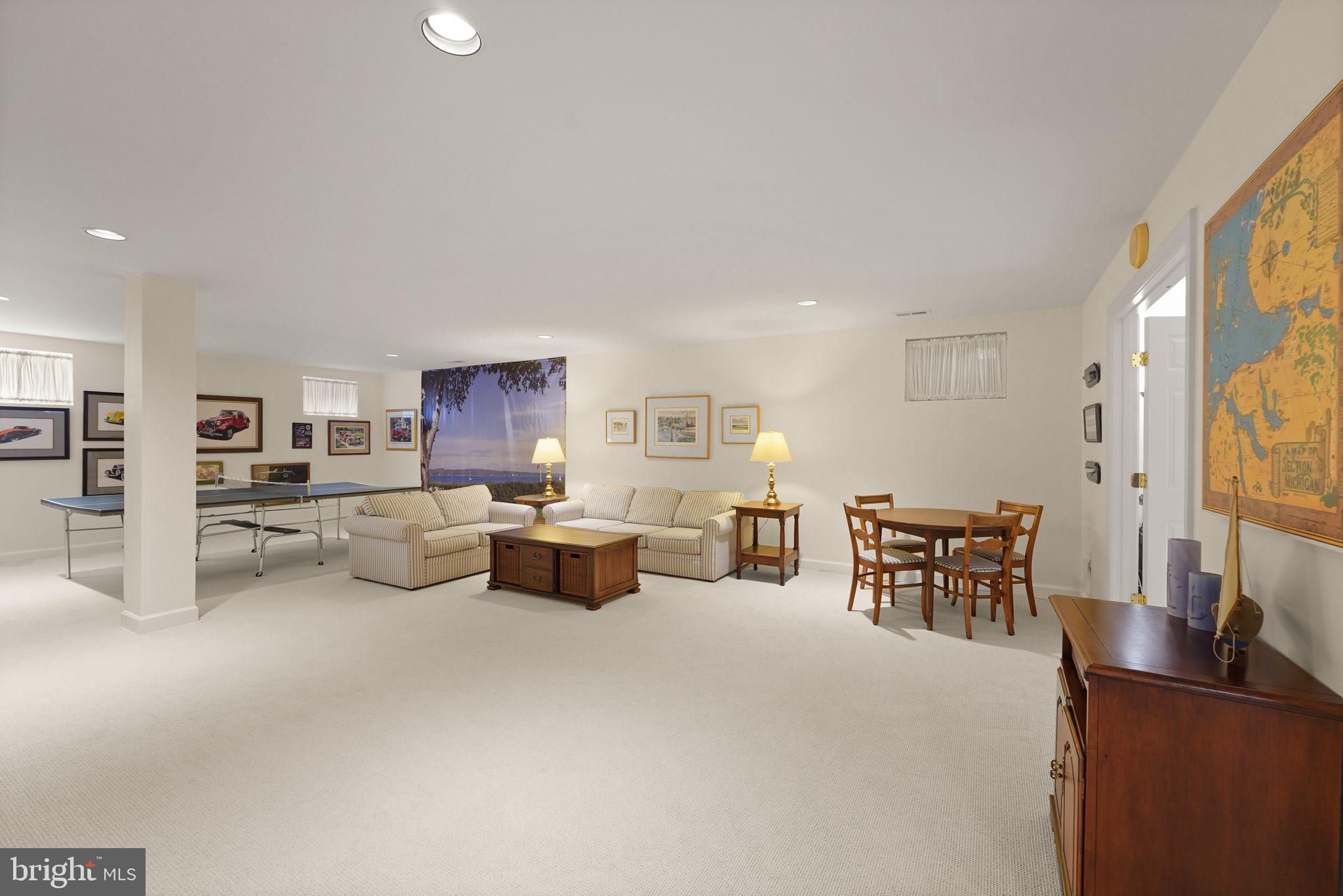6651 Avignon Boulevard Falls Church, VA 22043 - Photo 34 of 51 a living room with furniture and a couch
