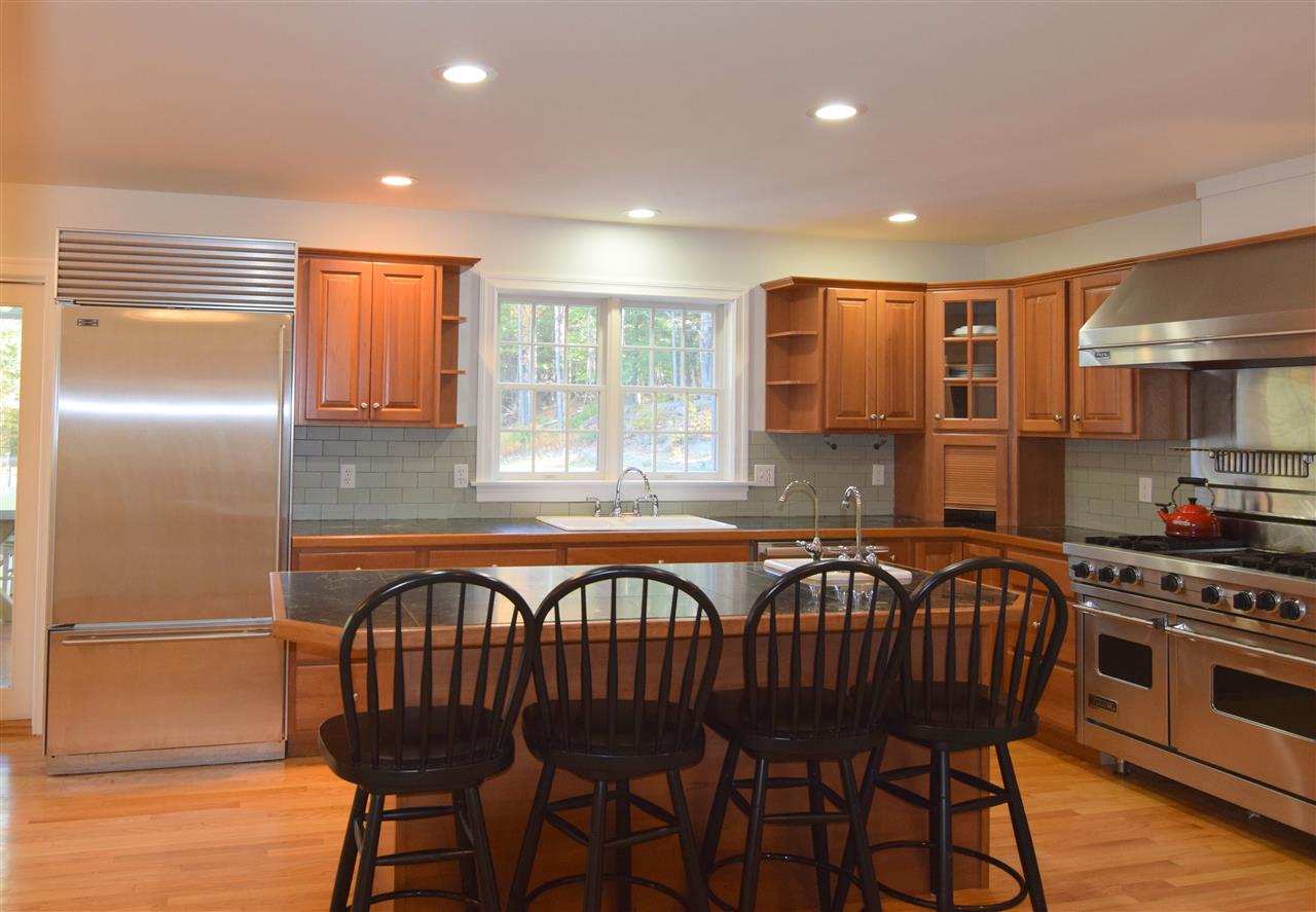 69 Meetinghouse Road Norwich, VT 05055 - Photo 5 of 40