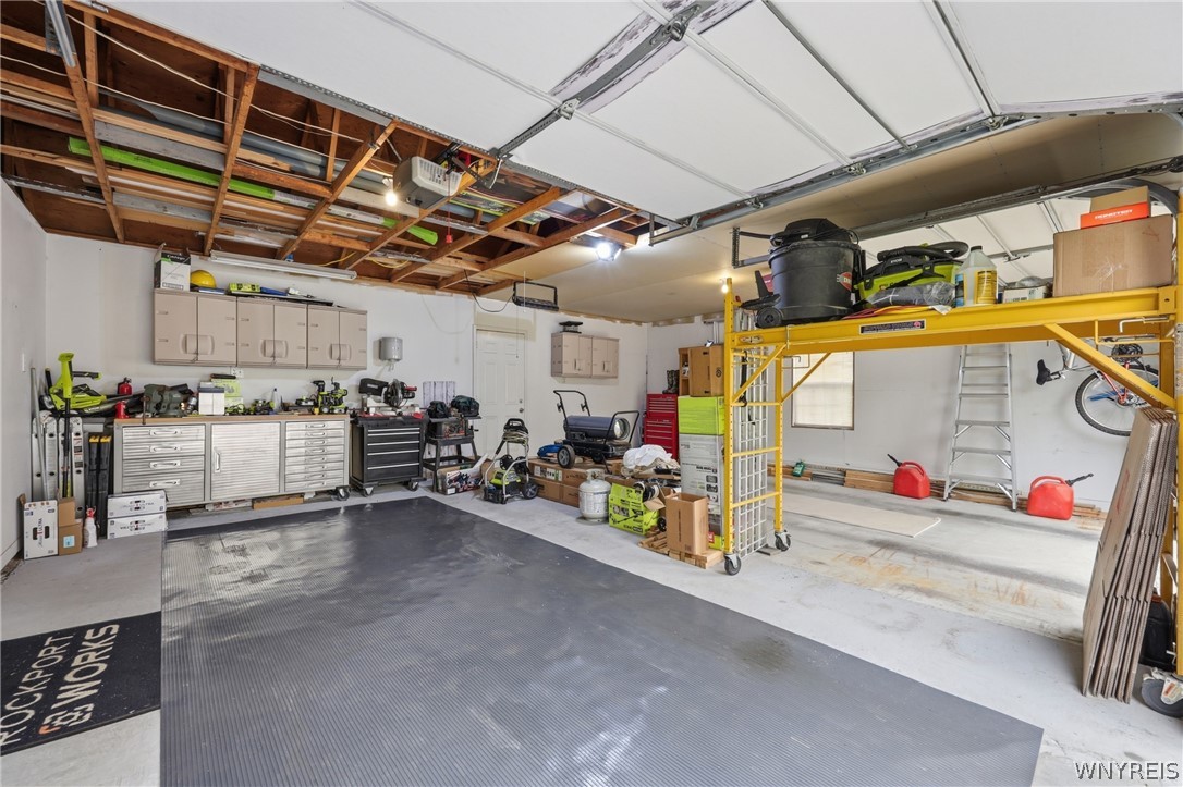 39 East Home Road Lancaster, NY 14026 - Photo 45 of 50 2.5 car garage