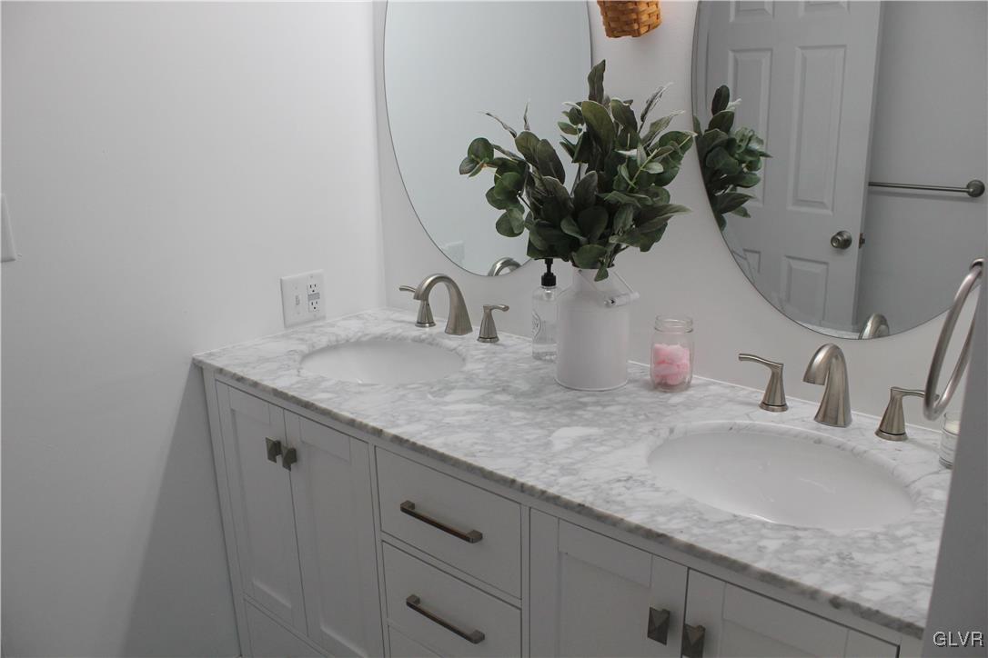 2541 Somerset Road Whitehall, PA 18052 - Photo 29 of 50 Gallery Image 29
