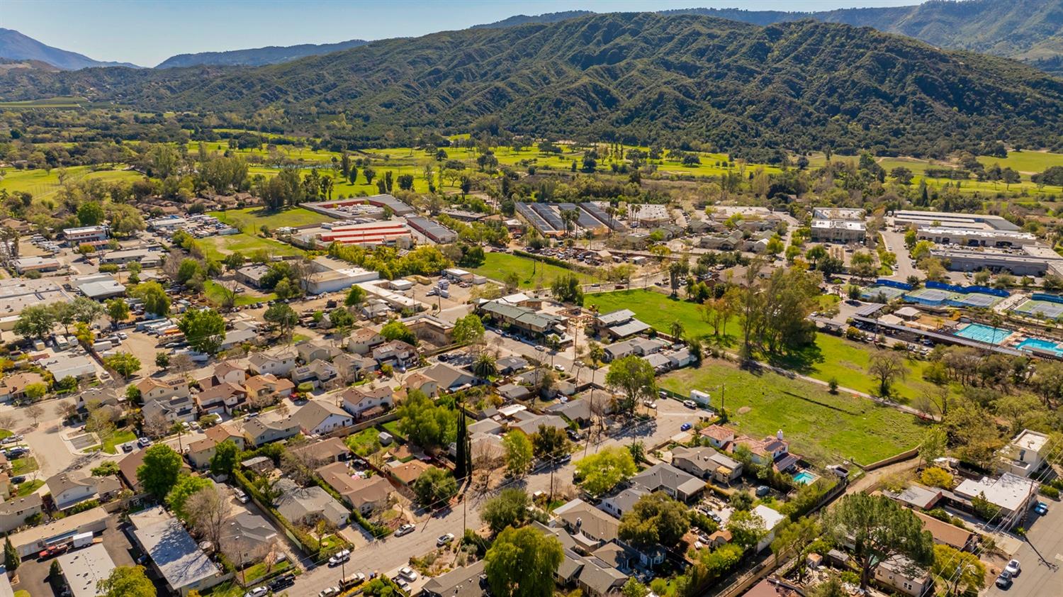302 Bald Street Ojai, CA 93023 - Photo 18 of 38 a view of a city
