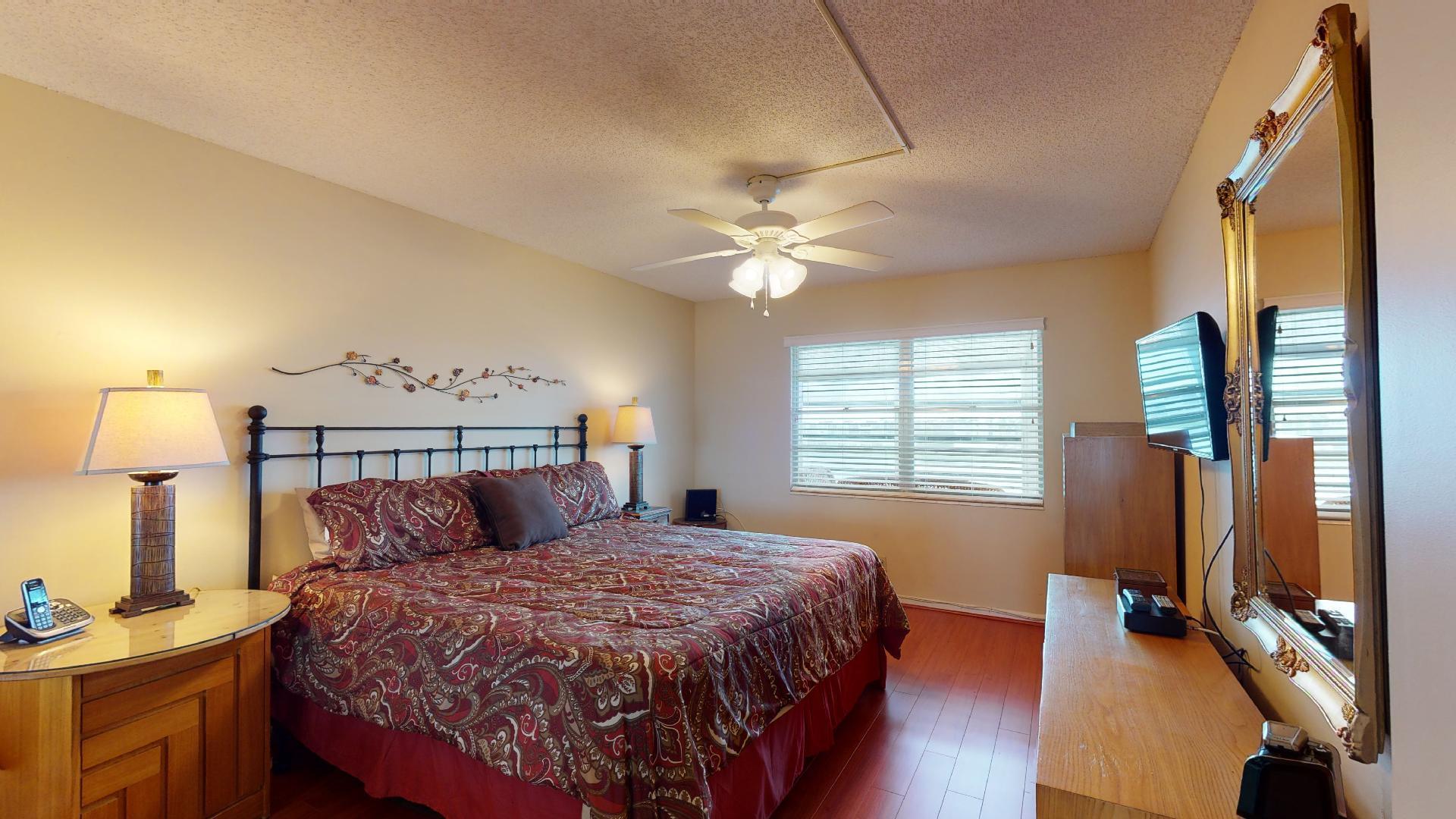 4068 Exeter Boca Raton, FL 33434 - Photo 8 of 33 Master Bedroom