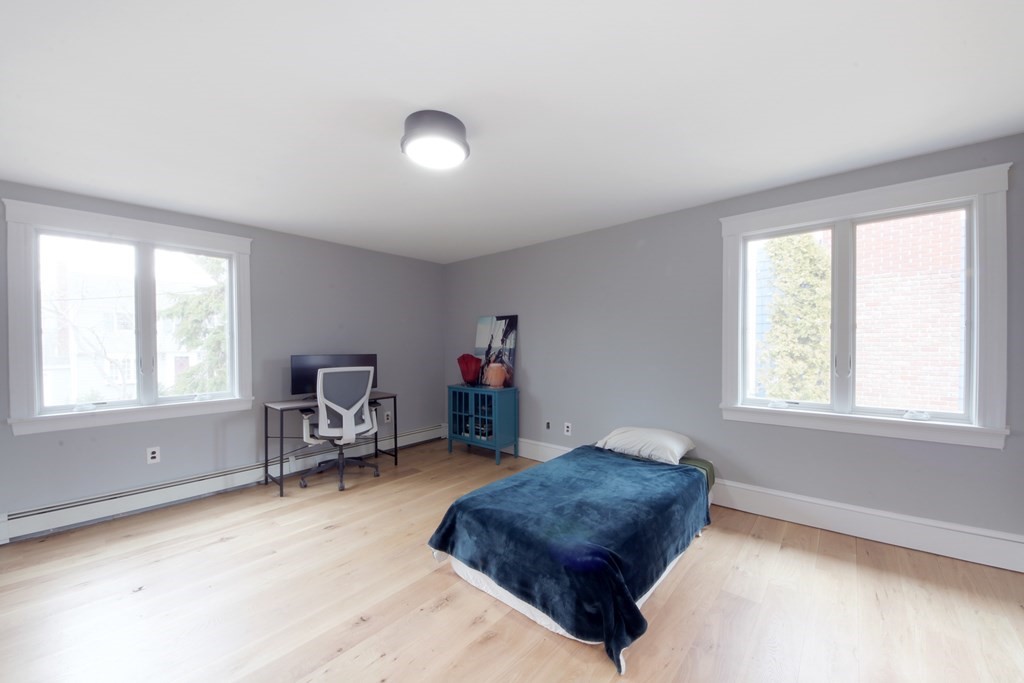 7 Lorraine Terrace Marblehead, MA 01945 - Photo 18 of 27