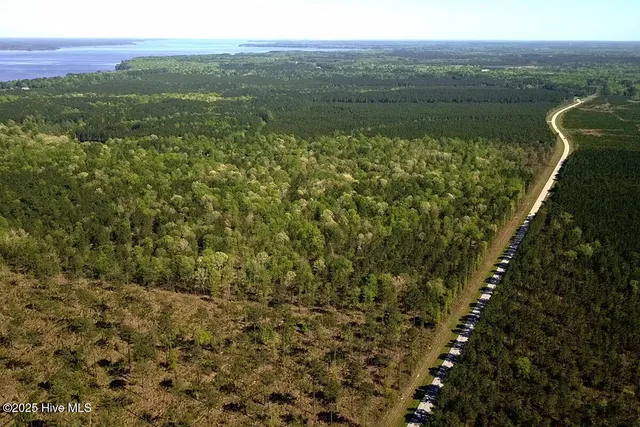 $223,400 | Sr #1123 Sr Road, Chocowinity, NC 27817