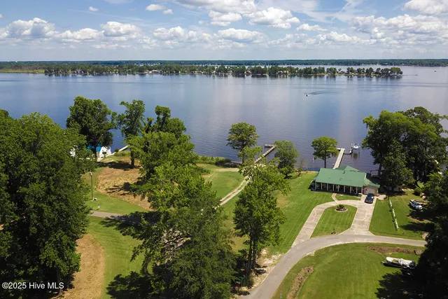 $223,400 | Sr #1123 Sr Road, Chocowinity, NC 27817