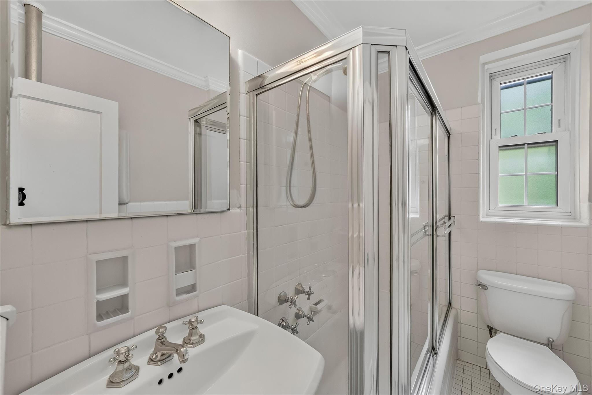 949 Palmer Road, Unit 5K Bronxville, NY 10708 - Photo 28 of 37
