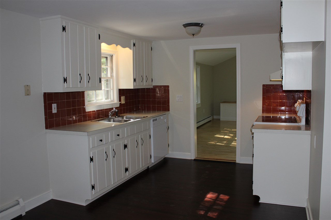 75 Woodridge Road Hampstead, NH 03826 - Photo 15 of 28 Gallery Image 15