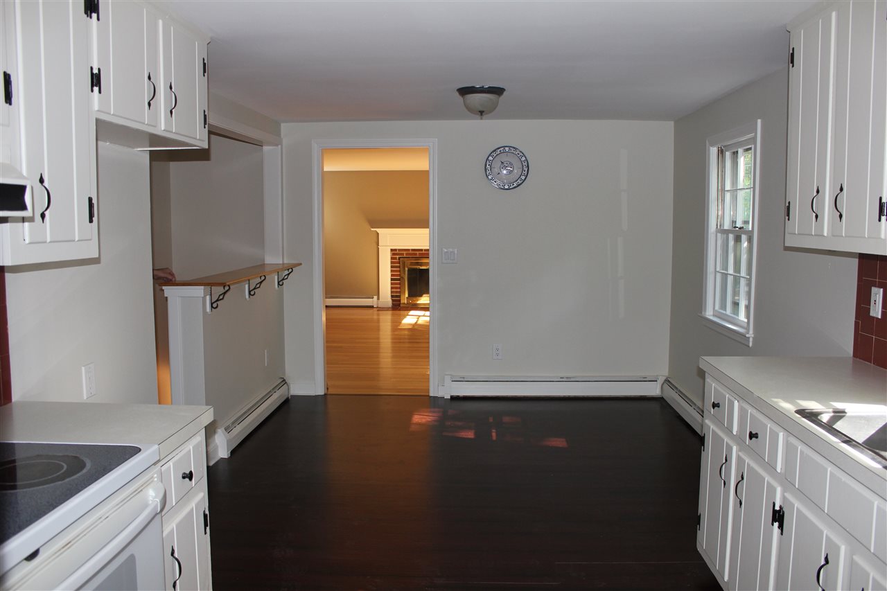 75 Woodridge Road Hampstead, NH 03826 - Photo 16 of 28 Gallery Image 16