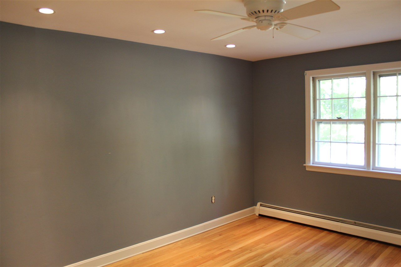 75 Woodridge Road Hampstead, NH 03826 - Photo 23 of 28 Gallery Image 23