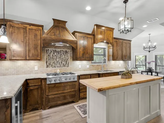 $885,000 | 1612 Wiltshire Court, Keller, TX 76262