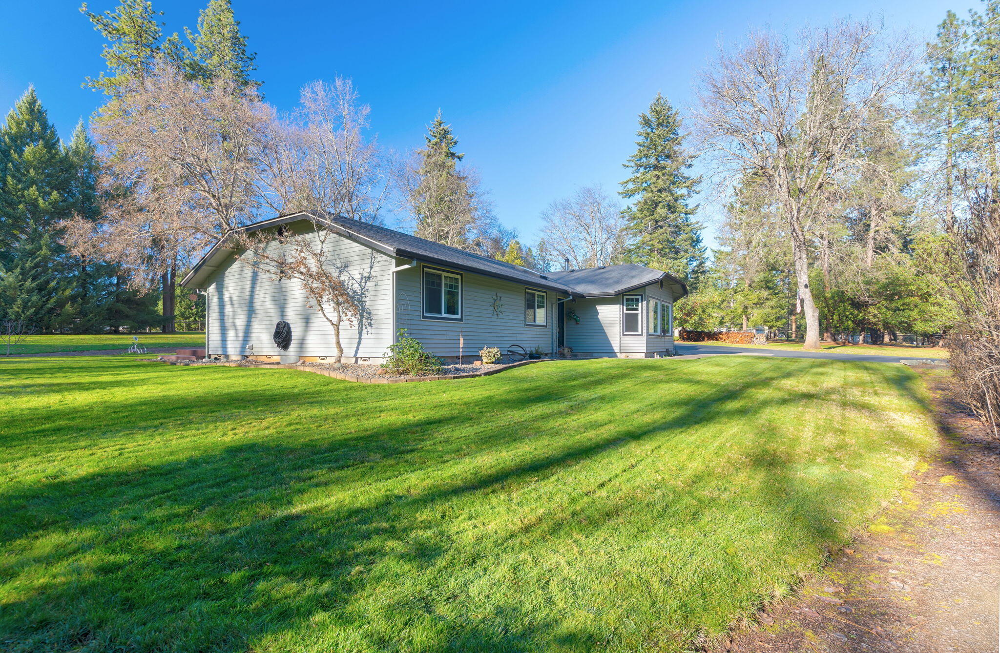 2164 Russell Road Merlin, OR 97532 - Photo 41 of 52 13-web-or-mls-2164-russell-rd