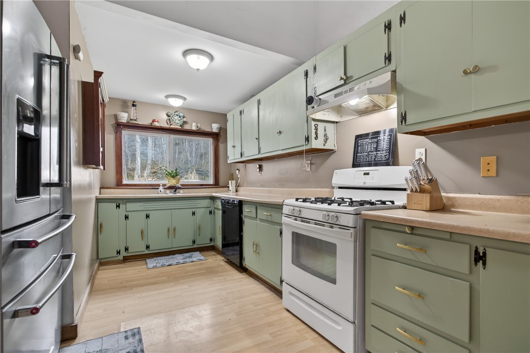 108 Posson Hill Road Middleburgh, NY 12122 - Photo 3 of 12