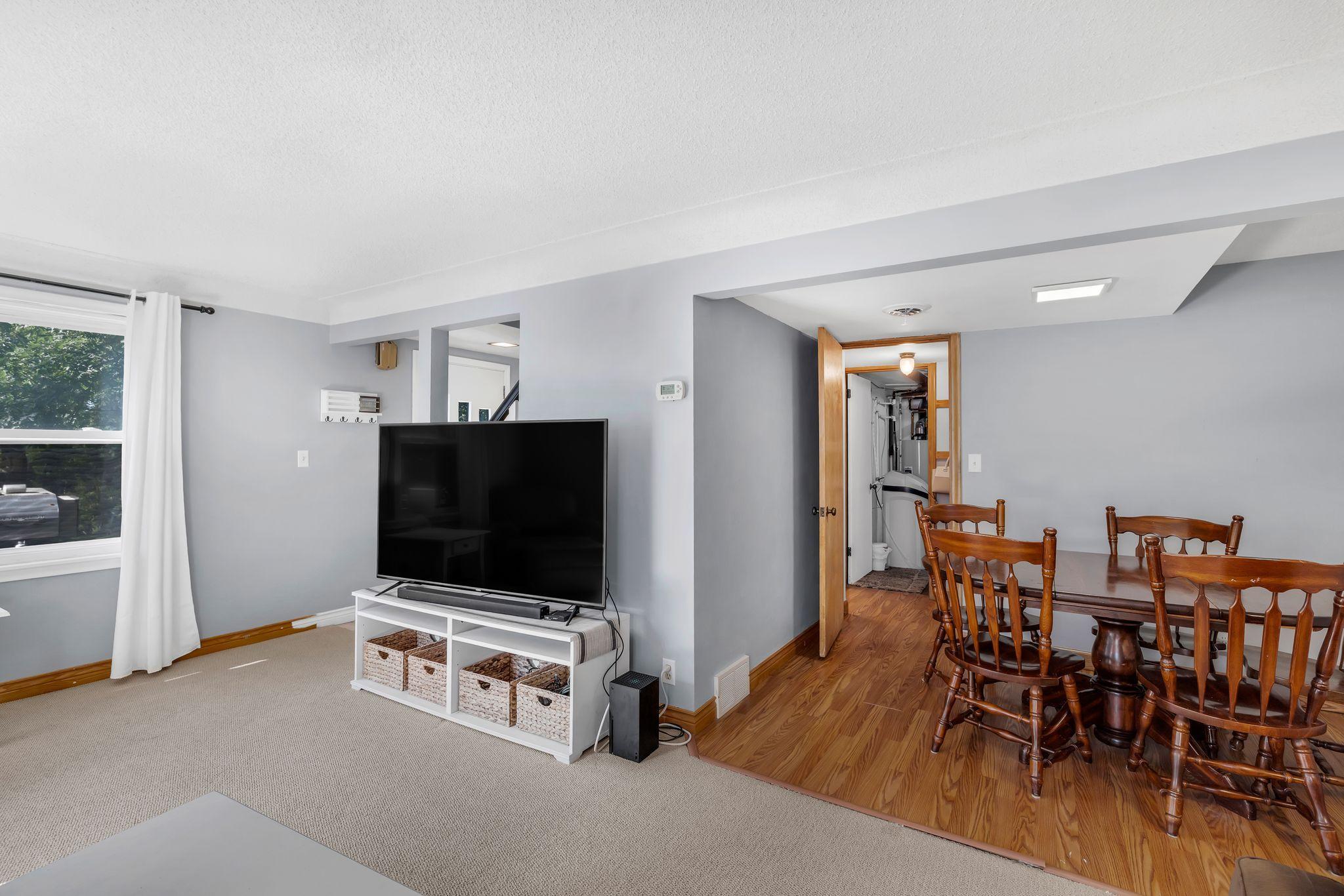 11908 James Road Hopkins, MN 55343 - Photo 14 of 43