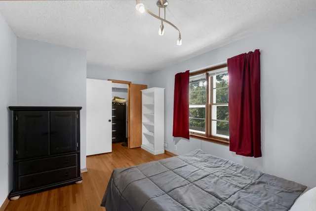 $389,000 | 11908 James Road, Minnetonka, MN 55343