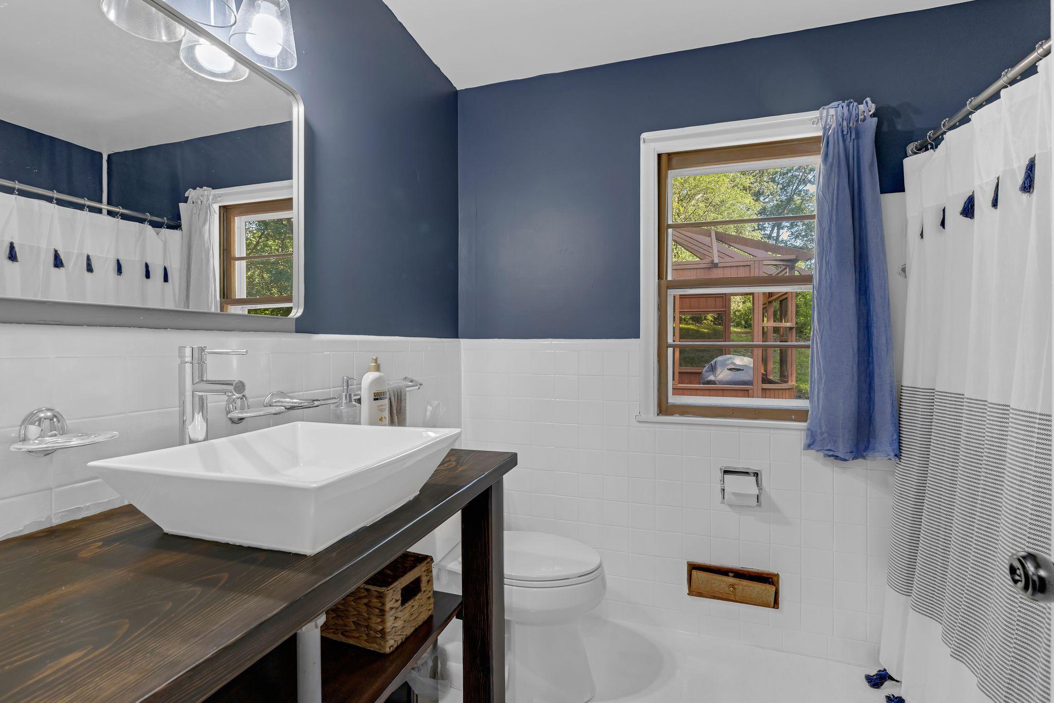 11908 James Road Hopkins, MN 55343 - Photo 23 of 43