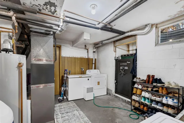 $389,000 | 11908 James Road, Minnetonka, MN 55343