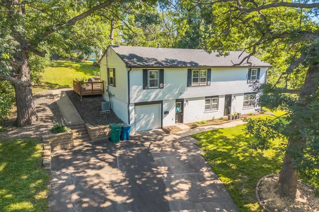 $389,000 | 11908 James Road, Minnetonka, MN 55343