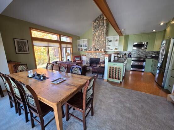 2361 Beech Road, Unit 38 Carrabassett Valley, ME 04947 - Photo 7 of 28 liv din kitchen