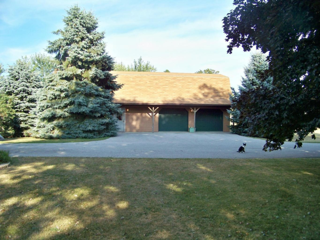 7089 North Branch Road Benton Harbor, MI 49022 - Photo 2 of 22 7089 N Branch 3