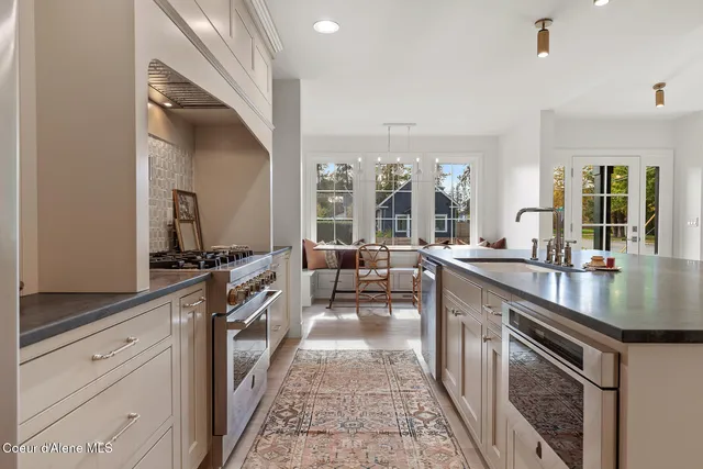 $1,548,000 | 721 West Garden Avenue, Coeur D'Alene, ID 83814